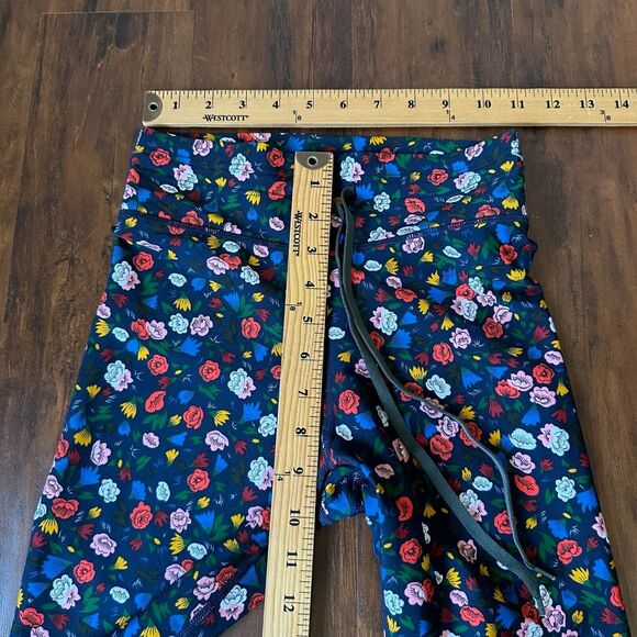 THE UPSIDE Royal Garden Midi Pant in Navy Multi Floral Print - Picture 11 of 13